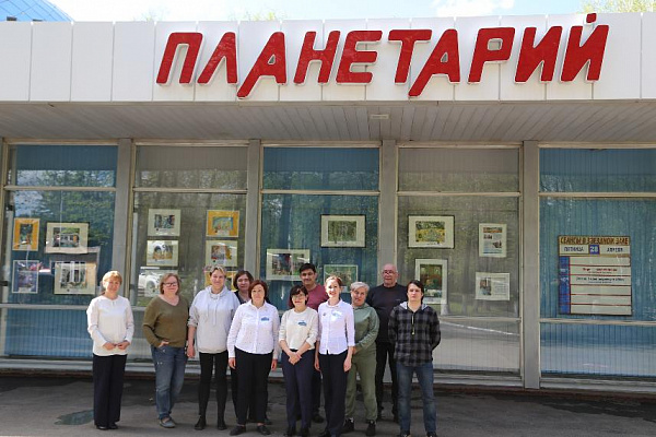 К Первомаю готовы!