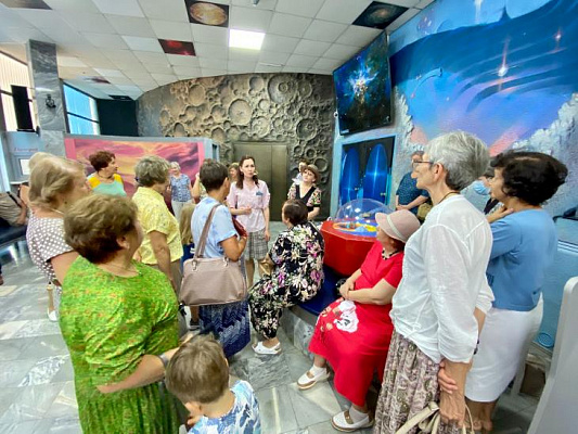 Уфимские пенсионеры приобщаются к космонавтике